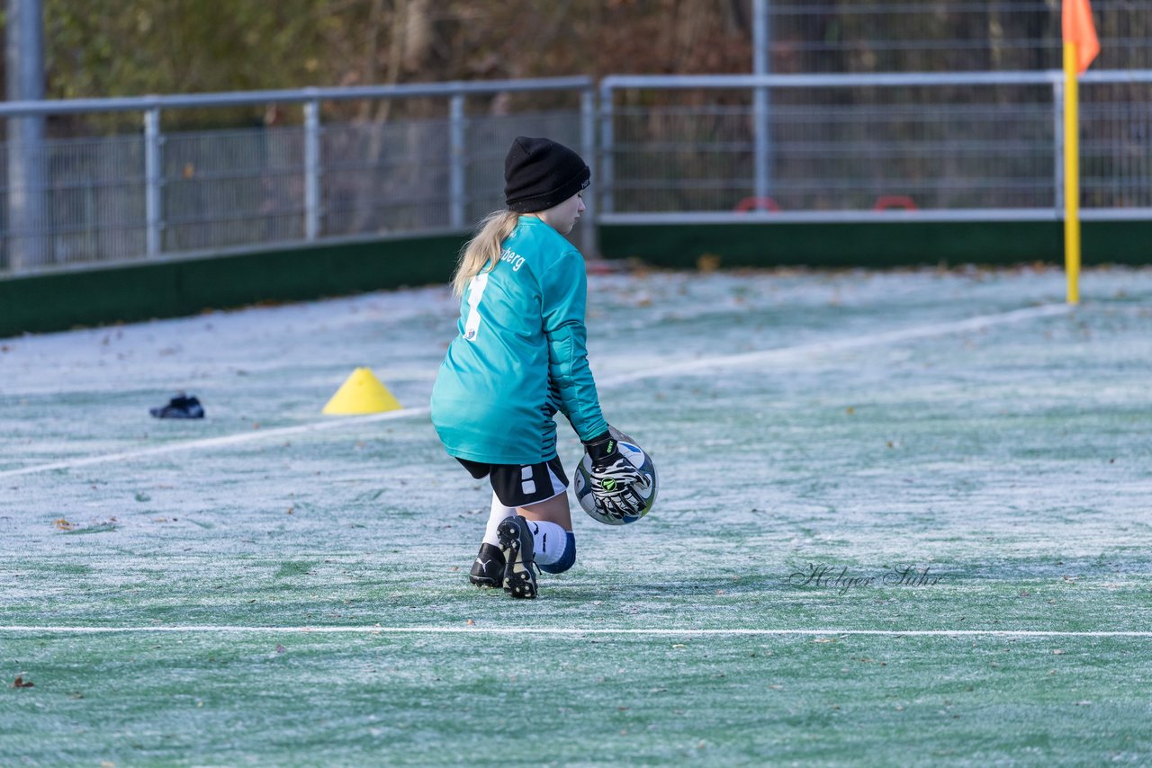 Bild 181 - wCJ VfL Pinneberg - SSV Rantzau : Ergebnis: 0:0